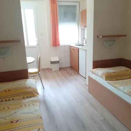 Privat Sulamit Konukevi Podhájska